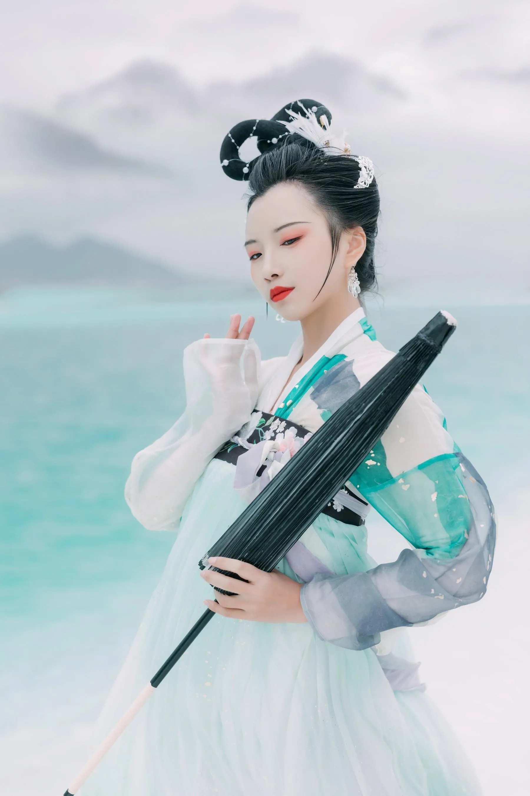 [YITUYU艺图语]2022.08.08 碧水间 公孙凭 [22P]插图9